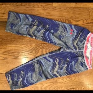 Under Armour girls running pants